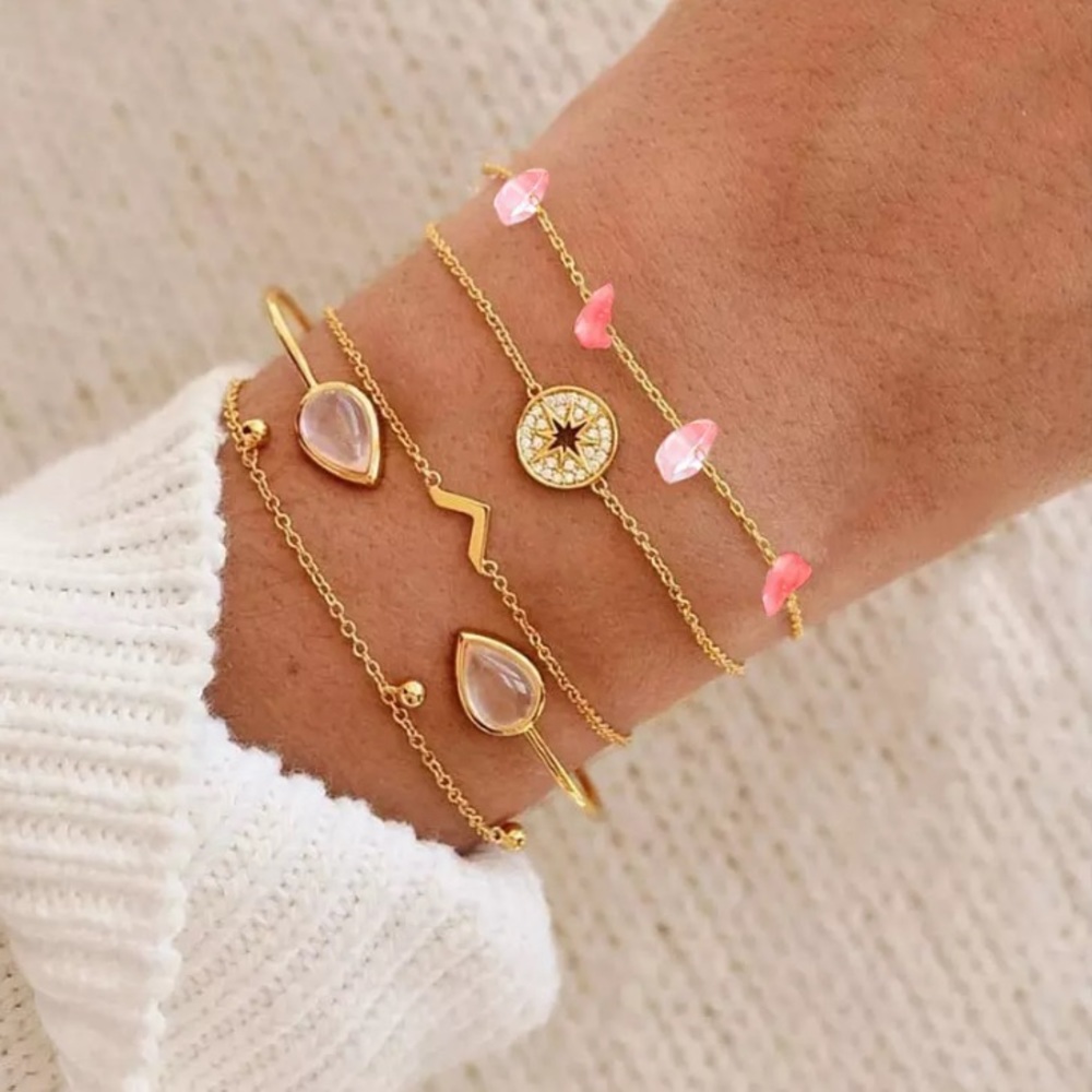 🎉 New Golden Boho Bracelet Set of 5